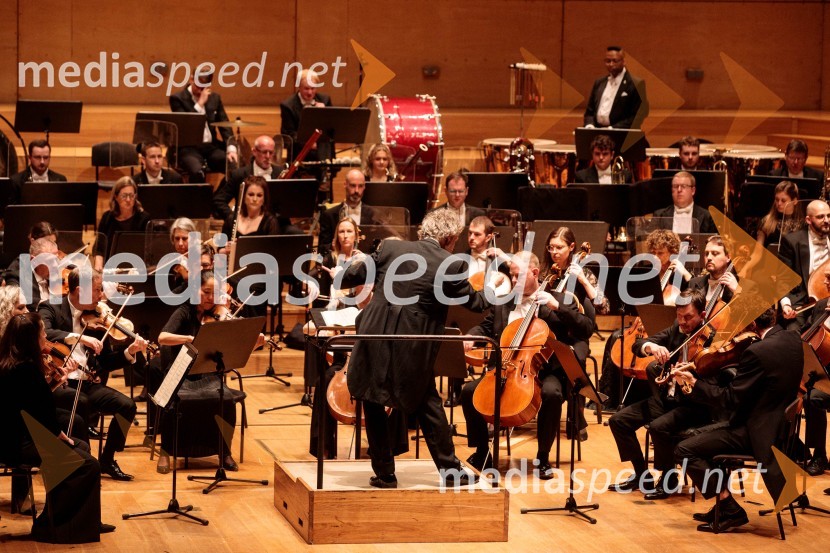  Thomas Søndergård, dirigentKraljevi škotski nacionalni orkester, koncert v Cankarjevem domu