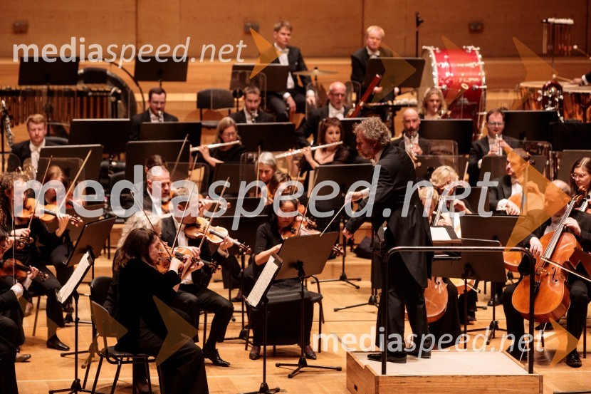  Thomas Søndergård, dirigentKraljevi škotski nacionalni orkester, koncert v Cankarjevem domu