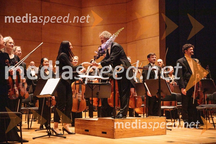  ... ;  Thomas Søndergård, dirigentKraljevi škotski nacionalni orkester, koncert v Cankarjevem domu