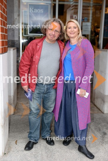  Jaša Jamnik, igralec in režiser;  Tatjana Doma, dramaturginja SLG CeljeKAOS, premiera črne komedije, SNG Nova Gorica