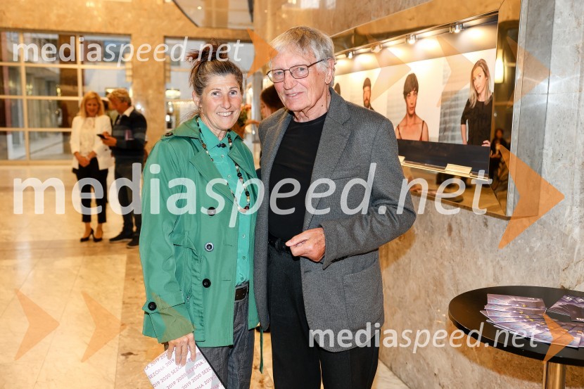  Nataša Šuligoj, ošterija Žogica;  Tomaž  Vuga, arhitekt in novogoriški urbanistKAOS, premiera črne komedije, SNG Nova Gorica