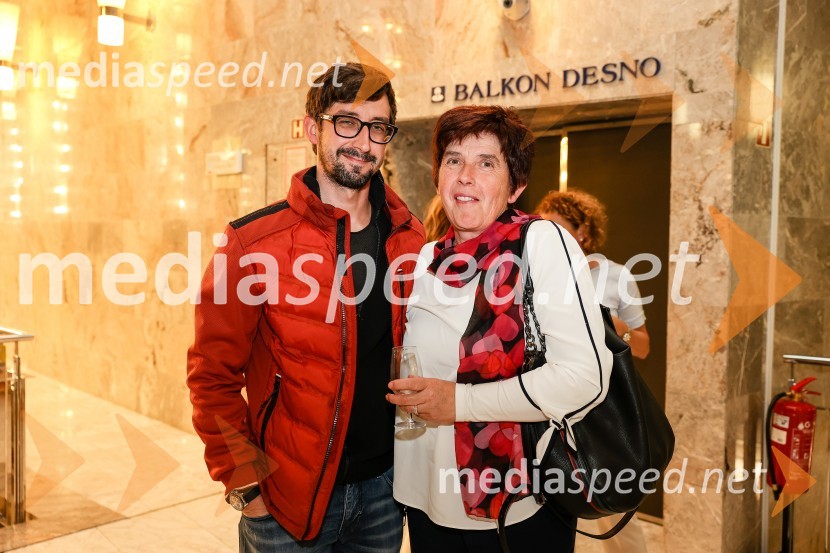  Žiga Udir, igralec;  ... KAOS, premiera črne komedije, SNG Nova Gorica