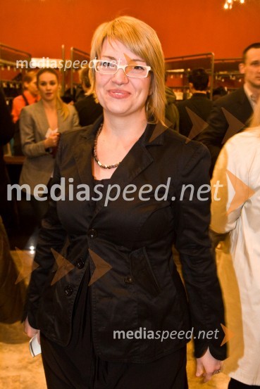 Ivana Djilas, režiserkaPles na vodi, premiera v MGL