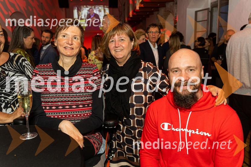  Mateja Toman, predsednica, NSIOS;  Mojca Vaupotič, NSIOS;  Primož Jeralič, NSIOSBeletrinino spomladansko druženje