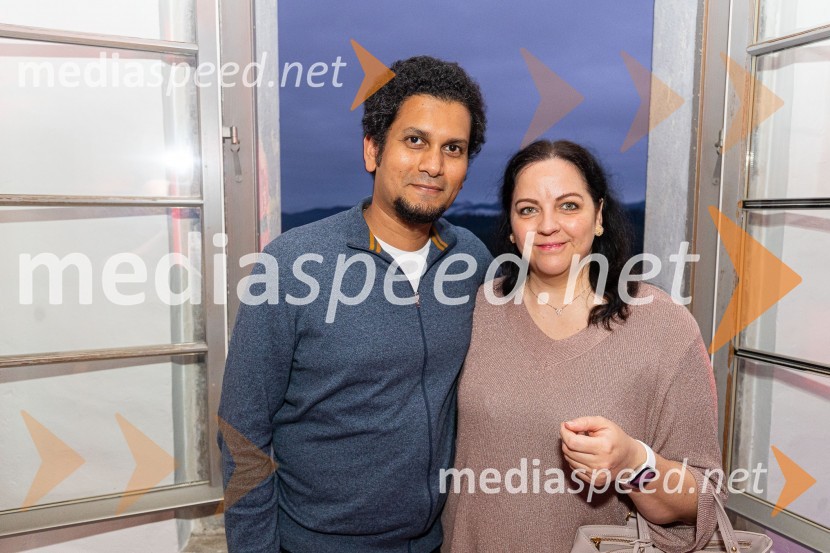  Nilesh Ujawe;  Petra Julia Ujawe, novinarkaBeletrinino spomladansko druženje