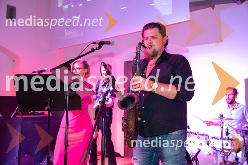 Skupina SelectoBeletrinino spomladansko druženje