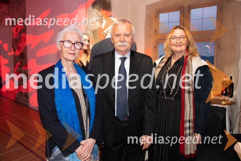  Amalija Šiftar ;  Marjan Šiftar, Ustanova Dr. Šiftarjeva fundacija;  Karmen Knez Stanič, biologinjaBeletrinino spomladansko druženje