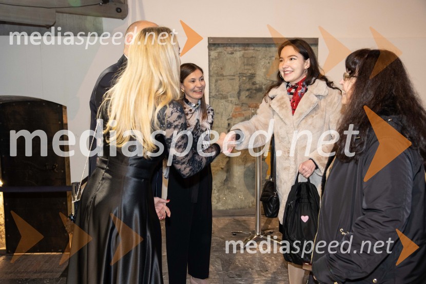  Maja Čander, kreativna direktorica in prokuristka, Kreativna baza;  ... Beletrinino spomladansko druženje