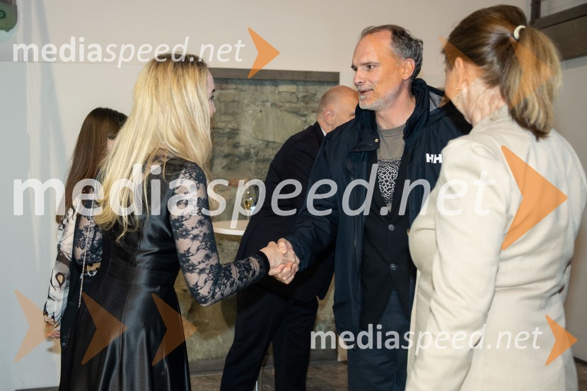  Maja Čander, kreativna direktorica in prokuristka, Kreativna baza;  ... Beletrinino spomladansko druženje