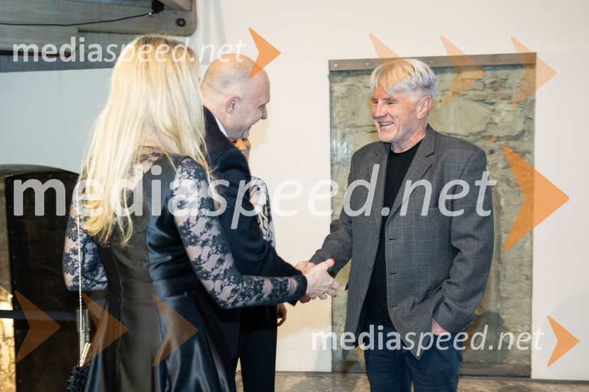  Maja Čander, kreativna direktorica in prokuristka, Kreativna baza;  Mitja Čander, direktor, Beletrina;  Miro Petek, politikBeletrinino spomladansko druženje