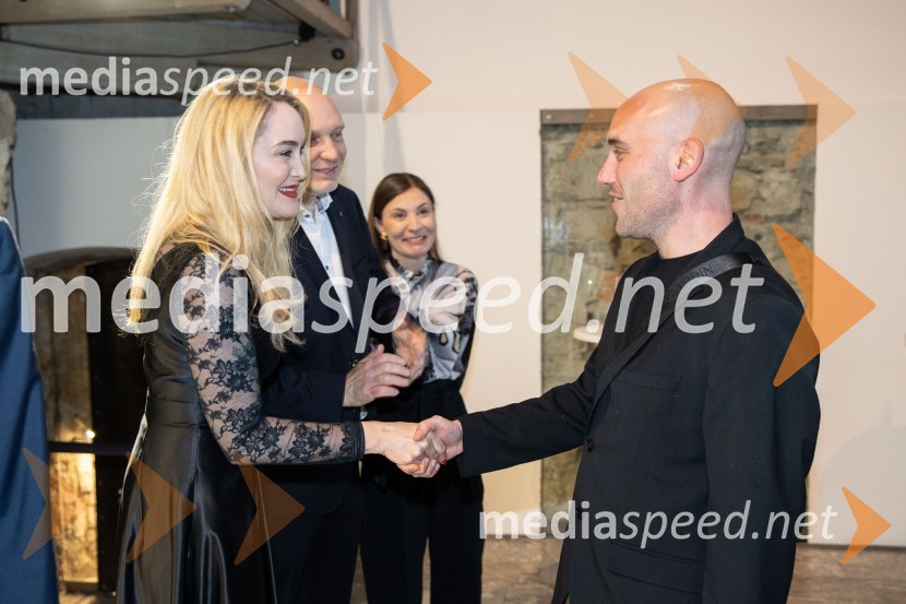  Maja Čander, kreativna direktorica in prokuristka, Kreativna baza;  Davorin Lenko, pisateljBeletrinino spomladansko druženje