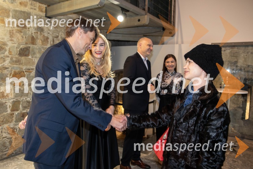  Aleš Šteger, programski vodja, Beletrina;  Maja Čander, kreativna direktorica in prokuristka, Kreativna baza;  Mitja Čander, direktor, Beletrina;   Alma  Čaušević Klemenčič, izvršna direktorica in prokuristka Beletrine;  Katarina Grabnar Apostolides, avtoricaBeletrinino spomladansko druženje