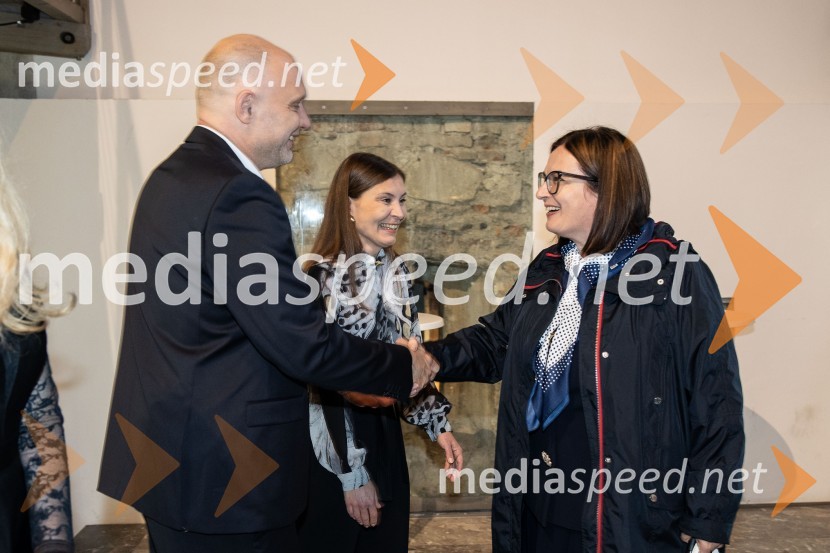  Mitja Čander, direktor, Beletrina;  Nataša  Luša, direktorica družbe Delo d.o.o.Beletrinino spomladansko druženje