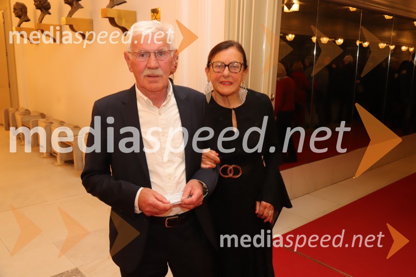  Branko Bezjak, nekdanji direktor, Swaty;  Dunja BezjakManon Lescaut s Sabino Cvilak, premiera Opere in Baleta SNG Maribor