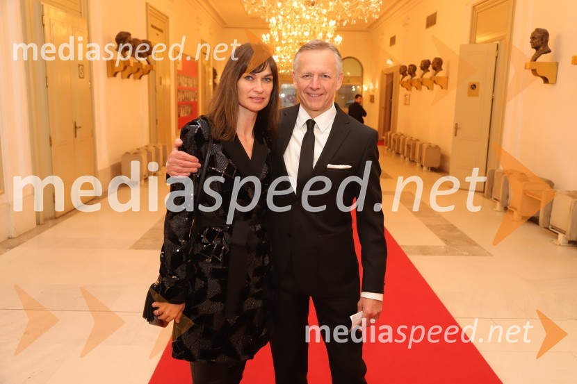  Mojca Kac;  Andrej Kac, odvetnikManon Lescaut s Sabino Cvilak, premiera Opere in Baleta SNG Maribor