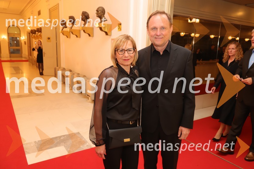  Duška Medved; dr. Samo Peter Medved,  podžupan, Mestna občina Maribor Manon Lescaut s Sabino Cvilak, premiera Opere in Baleta SNG Maribor