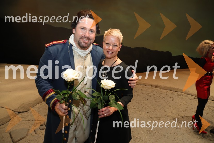  Jaki Jurgec, operni solist;  Zsuzsa Budavari Novak, zborovodkinjaManon Lescaut s Sabino Cvilak, premiera Opere in Baleta SNG Maribor