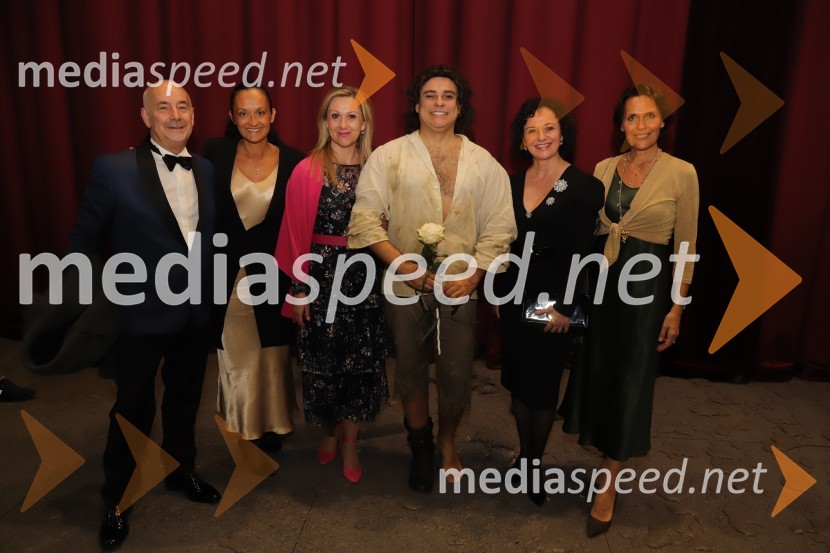  ... ;  ... ;  ... ;  Max Jota, pevec;  Lara Jankovič, igralka;  ... Manon Lescaut s Sabino Cvilak, premiera Opere in Baleta SNG Maribor