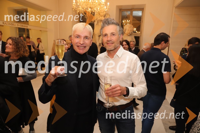   Igor  Jelen-Iggy, Hiša umetnosti IGEN Celje;  ... Manon Lescaut s Sabino Cvilak, premiera Opere in Baleta SNG Maribor