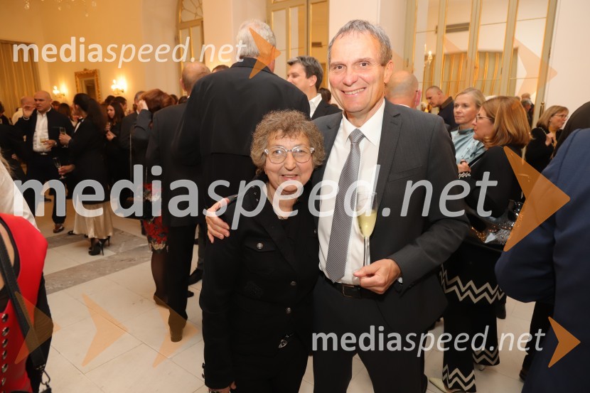  Dragica Petrovič, režiserka in producentka;  ... Manon Lescaut s Sabino Cvilak, premiera Opere in Baleta SNG Maribor