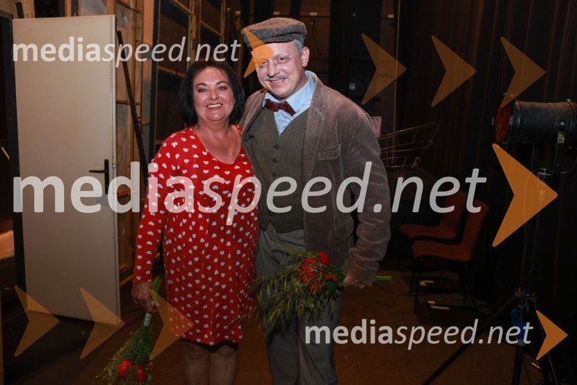  Mojca Partljič, igralka;  Luka Cimprič, igralecNi tako slabo kot zgleda, premiera