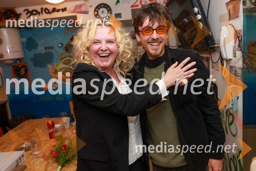  Katja Pegan,  direktorica in režiserka, Gledališče Koper Teatro Capodistria;  ... Ni tako slabo kot zgleda, premiera