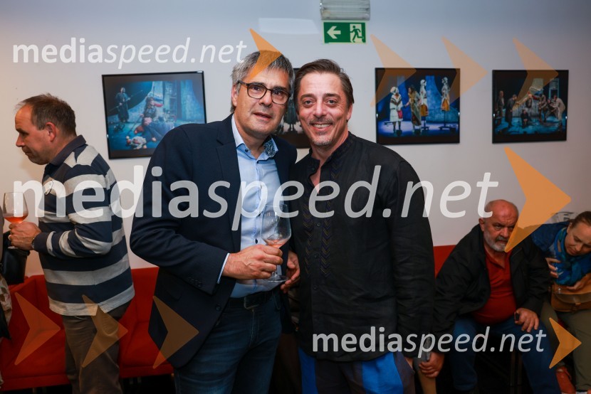  ... ;  Igor Štamulak, igralecNi tako slabo kot zgleda, premiera