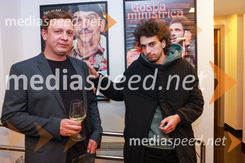  Luka Cimprič, igralec;  Mak  Tepšić, igralecNi tako slabo kot zgleda, premiera