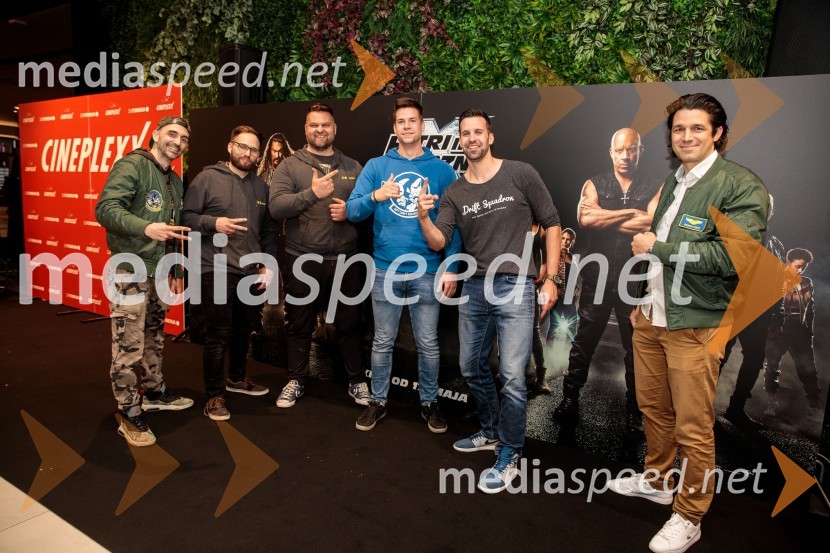  Drey Nitrous, mojster driftanja;  ... ;  ... ;  Jan Malnar, 32driftsquadron;  Dejan Herc, 32driftsquadron;  ... Ekskluzivna premiera filma Hitri in drzni X, Cineplexx
