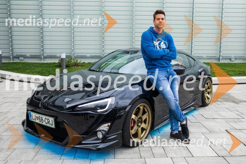  Jan Malnar, 32driftsquadronEkskluzivna premiera filma Hitri in drzni X, Cineplexx