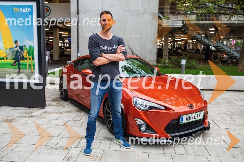  Dejan Herc, 32driftsquadronEkskluzivna premiera filma Hitri in drzni X, Cineplexx