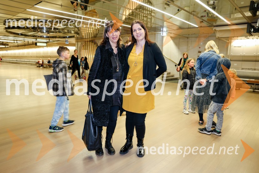  Barbara Rogelj, vodja humanističnega in kulturno-vzgojnega programa, Cankarjev dom;  ... Kresna noč, premiera družinskega muzikala v Cankarjevem domu