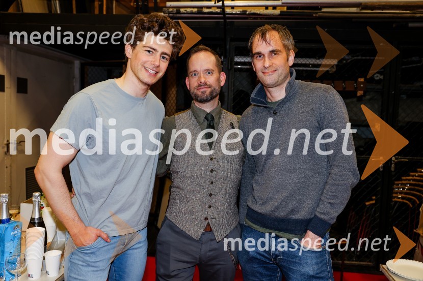  Matej Zemljič, igralec;  Jaro Ješe, scenograf;  Matjaž KonvalinkaKresna noč, premiera družinskega muzikala v Cankarjevem domu