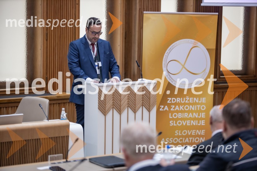  Mihael Cigler, mednarodni registrirani lobist in predsednik združenja lobistov, direktor mednarodnega podjetja MC Public Affairs v LondonuMednarodni PACE dogodek v soorganizaciji Združenja za zakonito lobiranje