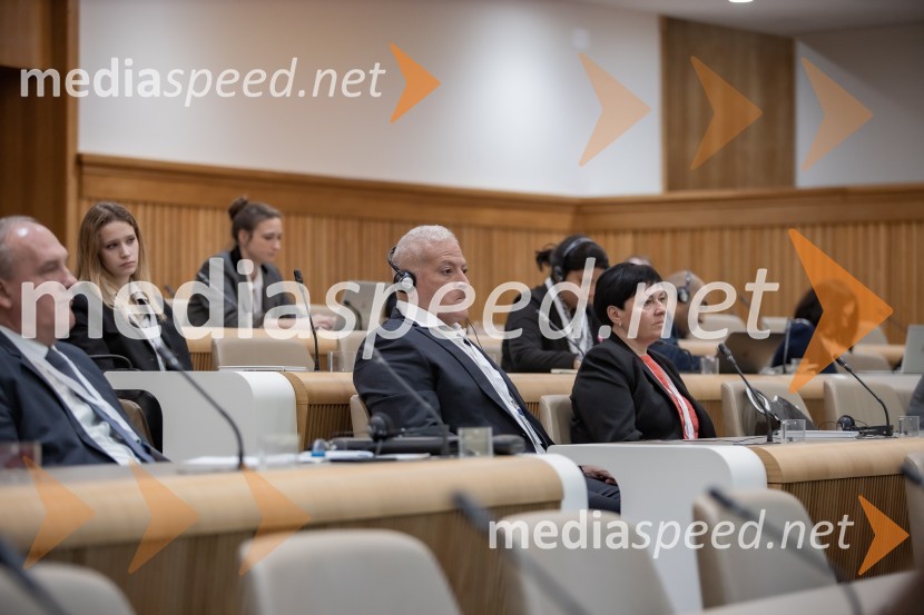  Victor  Hugo, predsednik SIGILO in ustanovitelj SUDZ;  ... Mednarodni PACE dogodek v soorganizaciji Združenja za zakonito lobiranje