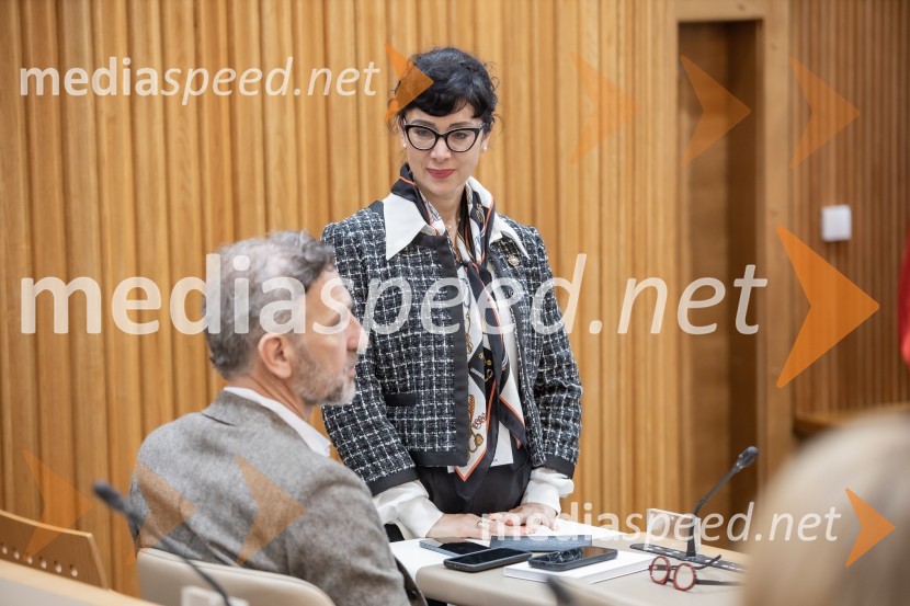  dr. Jerca  Legan, antropologinja, strokovna svetovalka za strateško komuniciranjeMednarodni PACE dogodek v soorganizaciji Združenja za zakonito lobiranje