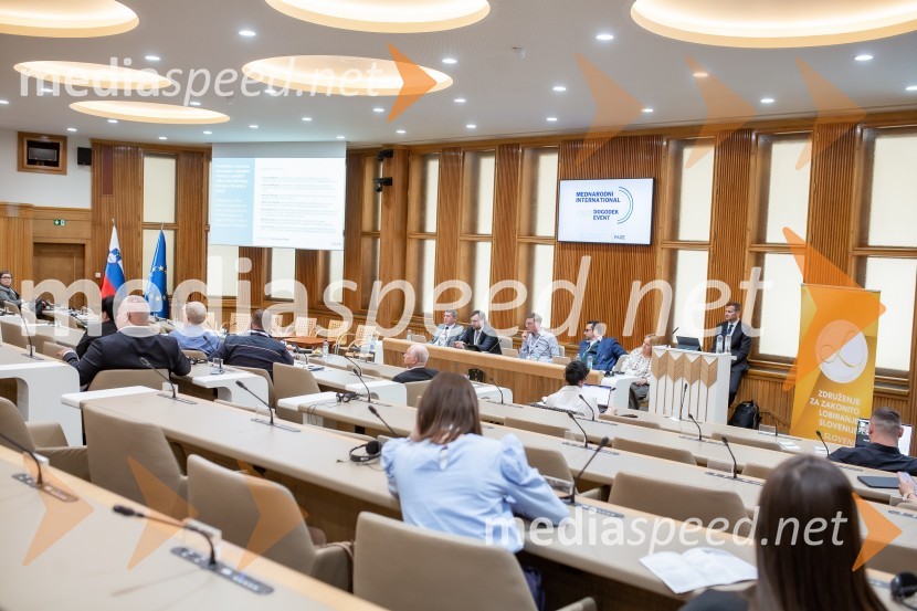 Mednarodni PACE dogodek v soorganizaciji Združenja za zakonito lobiranje