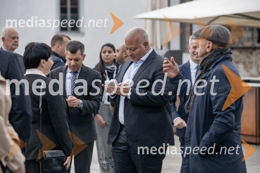  Victor  Hugo, predsednik SIGILO in ustanovitelj SUDZSprejem na Ljubljanskem gradu pri podžupanu Dejanu Crneku v okviru mednarodnega PACE dogodka