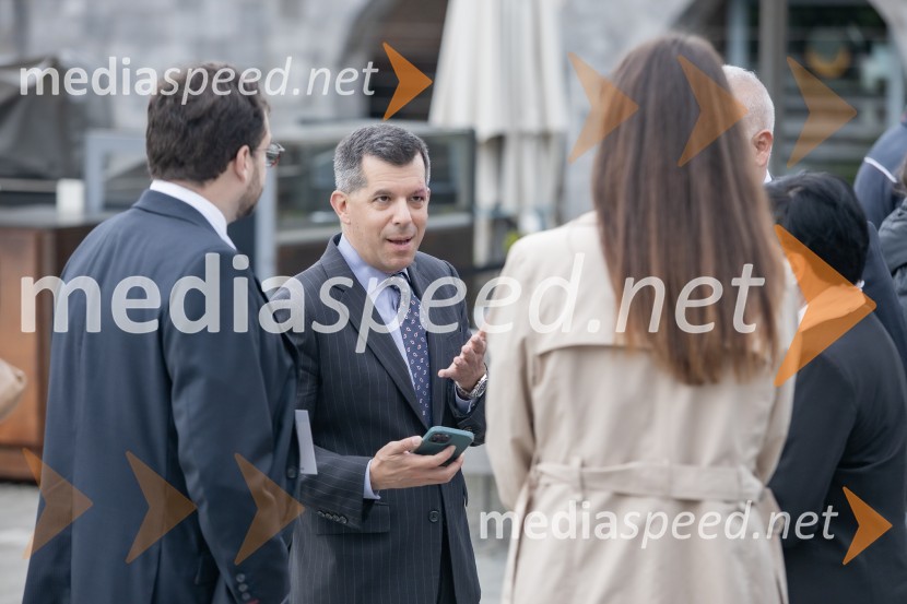  Fred TurnerSprejem na Ljubljanskem gradu pri podžupanu Dejanu Crneku v okviru mednarodnega PACE dogodka