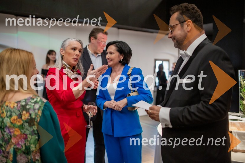  Maria Rosa Rotondo, predsednica, PACE;  ... ;  Mihael Cigler, mednarodni registrirani lobist in predsednik združenja lobistov, direktor mednarodnega podjetja MC Public Affairs v LondonuSprejem na Ljubljanskem gradu pri podžupanu Dejanu Crneku v okviru mednarodnega PACE dogodka