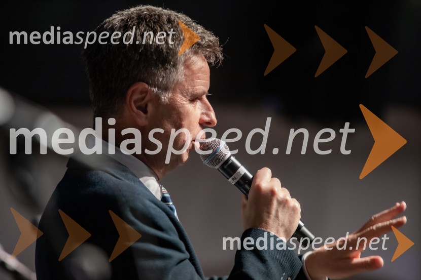  Dejan Crnek, podžupan, Mestna občina Ljubljana, Lista Zorana Jankovića, predsednik športnega društva Narodni domSprejem na Ljubljanskem gradu pri podžupanu Dejanu Crneku v okviru mednarodnega PACE dogodka