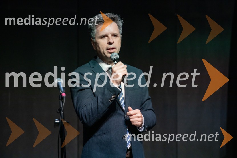  Dejan Crnek, podžupan, Mestna občina Ljubljana, Lista Zorana Jankovića, predsednik športnega društva Narodni domSprejem na Ljubljanskem gradu pri podžupanu Dejanu Crneku v okviru mednarodnega PACE dogodka