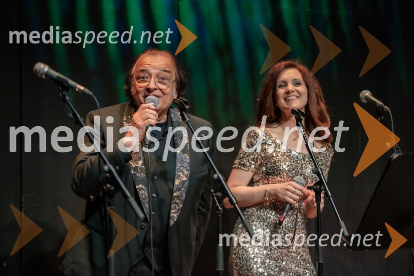  Oto Pestner, pevec;  ... Sprejem na Ljubljanskem gradu pri podžupanu Dejanu Crneku v okviru mednarodnega PACE dogodka