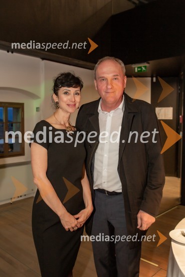  dr. Jerca  Legan, antropologinja, strokovna svetovalka za strateško komuniciranje;  Janez Podobnik, direktor ECPD InštitutSprejem na Ljubljanskem gradu pri podžupanu Dejanu Crneku v okviru mednarodnega PACE dogodka