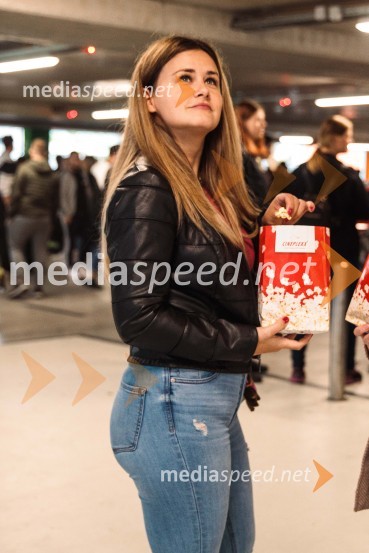  Lilijana Gačar, vodja usposabljanja osebja Cineplexx SlovenijaAction night s premiero filma Hitri in drzni X, Cineplexx Ljubljana
