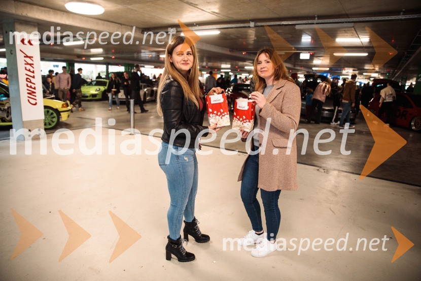  Lilijana Gačar, vodja usposabljanja osebja Cineplexx Slovenija;  ... Action night s premiero filma Hitri in drzni X, Cineplexx Ljubljana