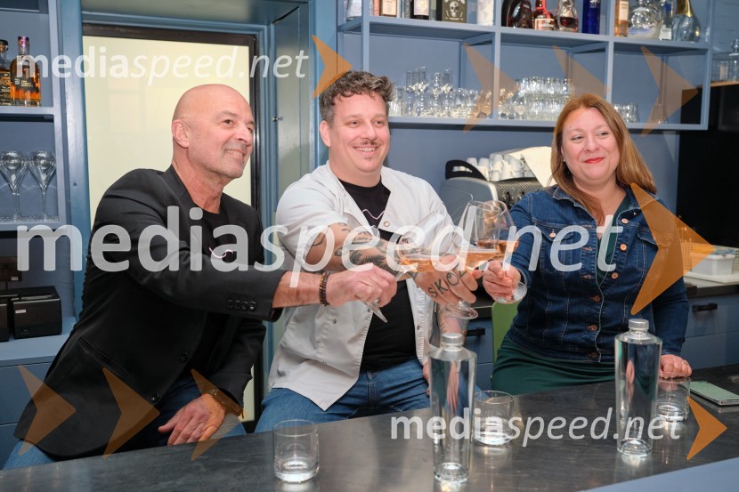  Matjaž Ivanc, podjetnik, solastnik, AFTR;  Jorg Zupan, solastnik, AFTR;  Špela Verbič MikličAFTR, otvoritev nove sodobne restavracije Jorga Zupana in Matjaža Ivanca