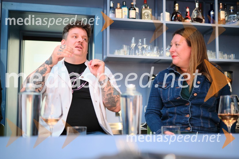  Jorg Zupan, solastnik, AFTR;  Špela Verbič MikličAFTR, otvoritev nove sodobne restavracije Jorga Zupana in Matjaža Ivanca