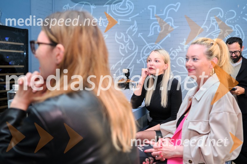  ... ;  Ana SavšekAFTR, otvoritev nove sodobne restavracije Jorga Zupana in Matjaža Ivanca