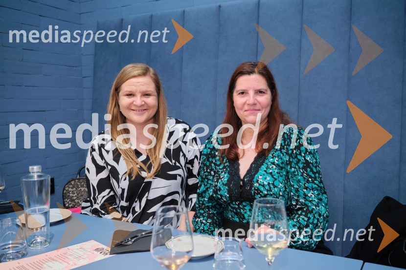  Alma Rahne, novinarka;  Teja Pelko, novinarka, Svet24AFTR, otvoritev nove sodobne restavracije Jorga Zupana in Matjaža Ivanca